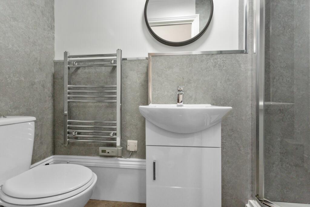 Apartment in Derby - View 4