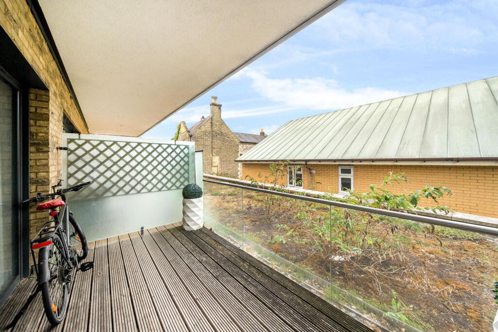 Apartment in London, Clapham Junction - More