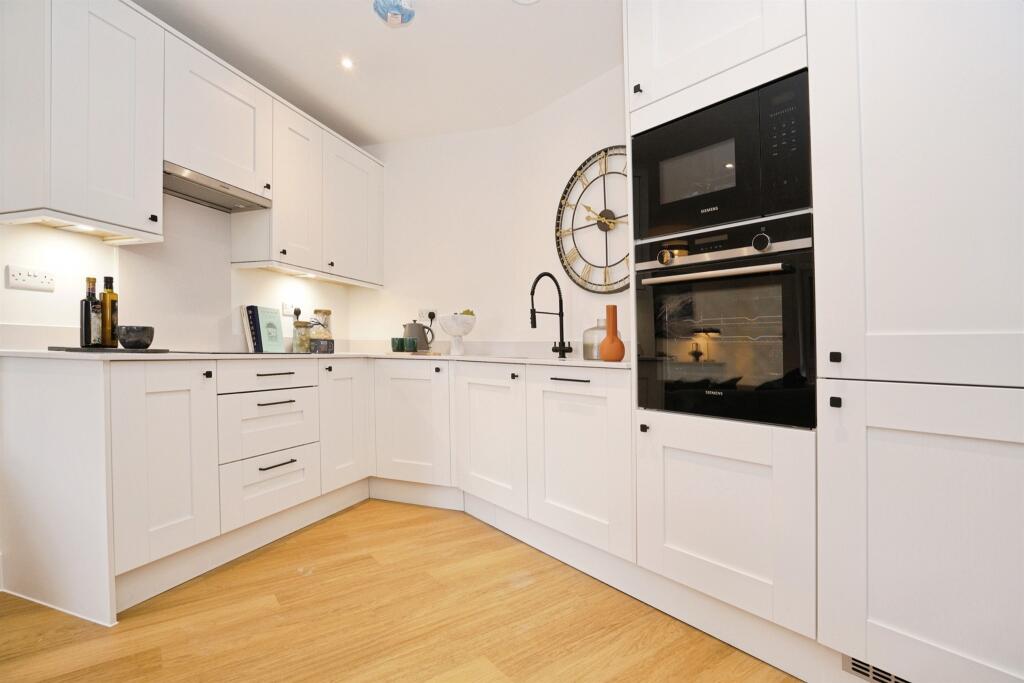 Main image of property: Apartment One, Viciniti Court, St. Albans