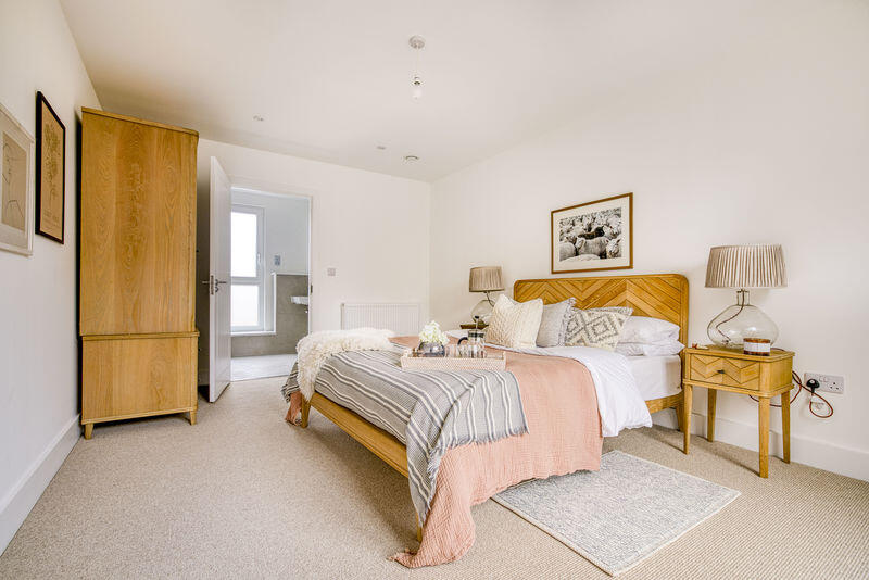 Additional image 10 of READY NOW - Contemporary 4-bedroom detached property with garage.