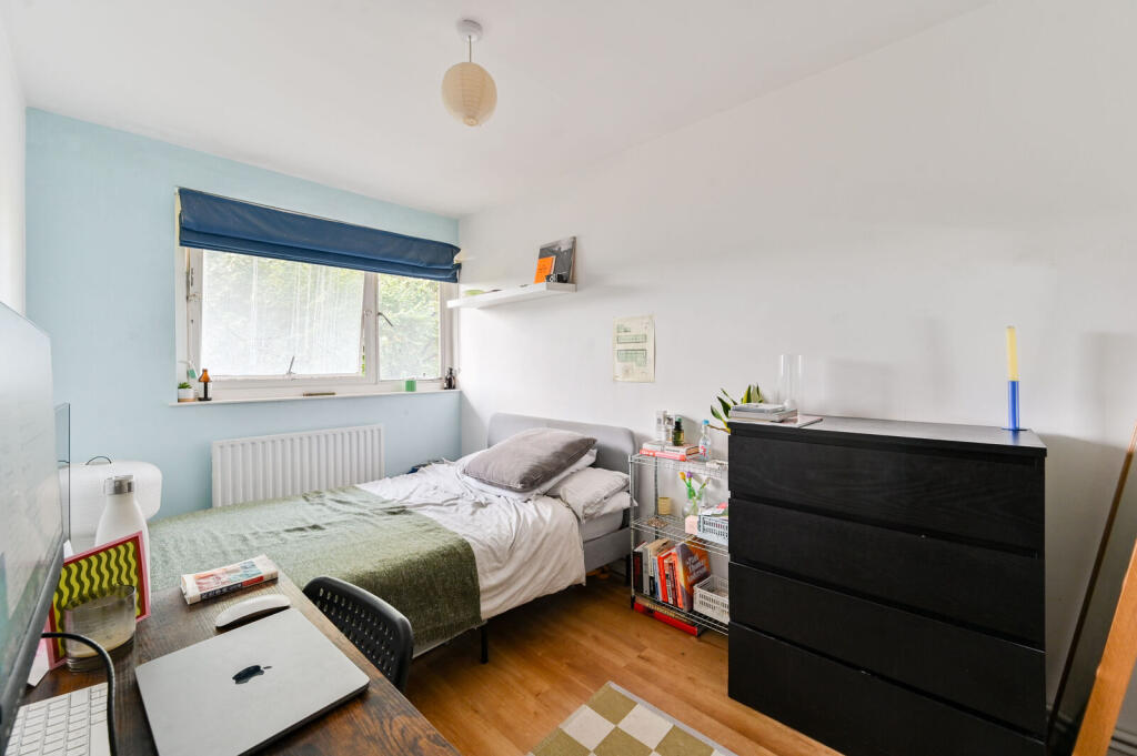 Apartment in London, Clapham Junction - More