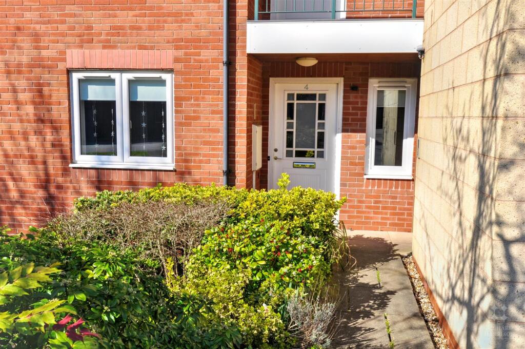Main image of property: Field Farm Close, Loughborough