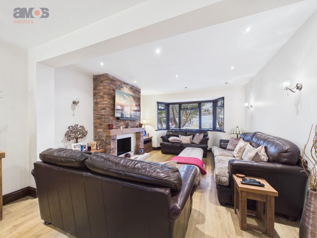 House in Southend-on-Sea - View 4