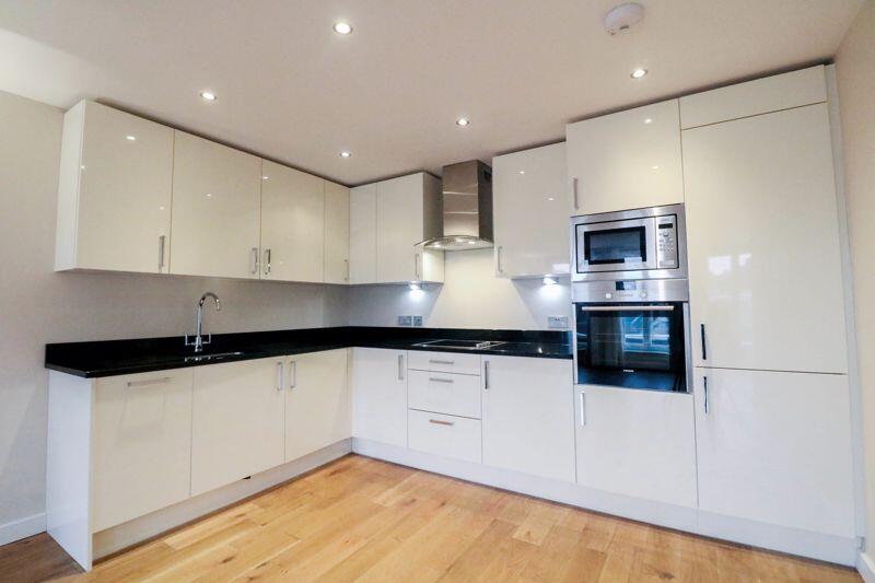 1-bed flat on Situated the heart of Windsor Town Centre, £315,000