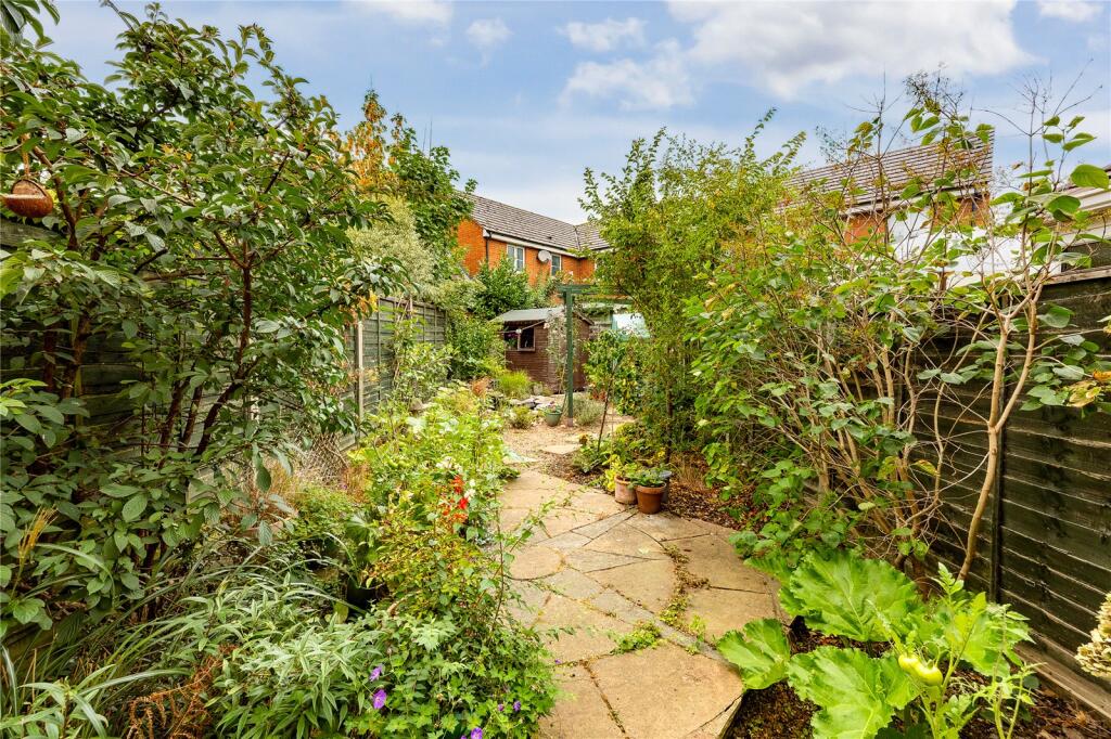 House in Milton Keynes - View 4