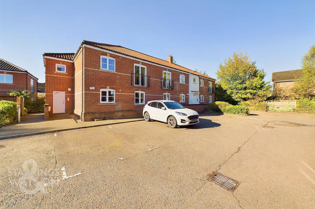 Main image of property: Mulberry Court, Norwich Road, Hethersett, Norwich