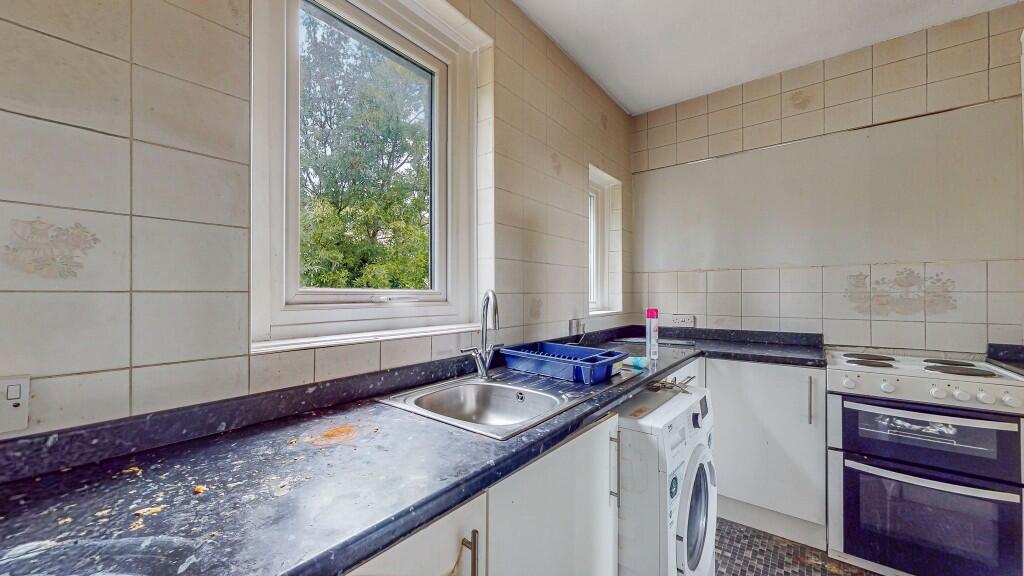 West Kirk Street, Airdrie, ML6 0BW - 7