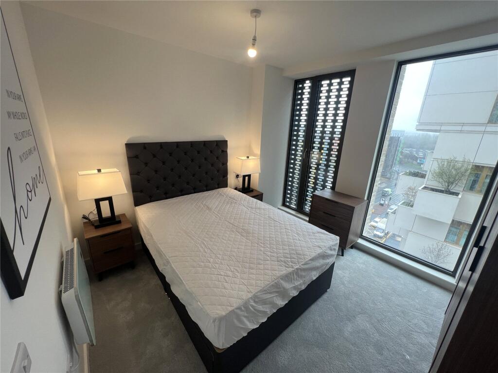 Apartment in Manchester - More