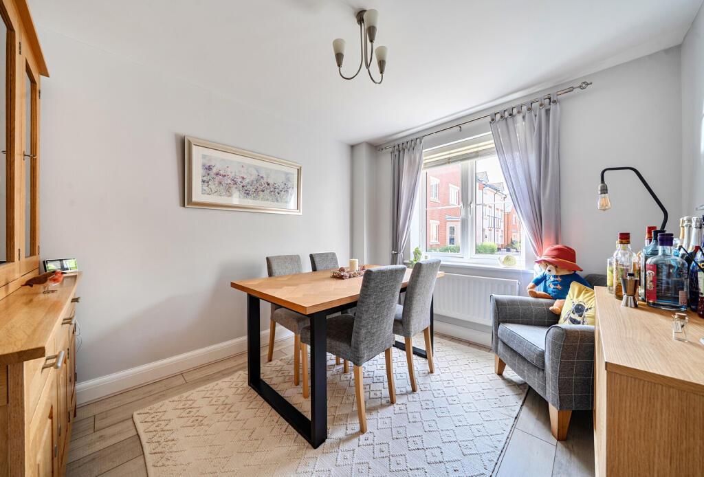 House in Tewkesbury - View 3