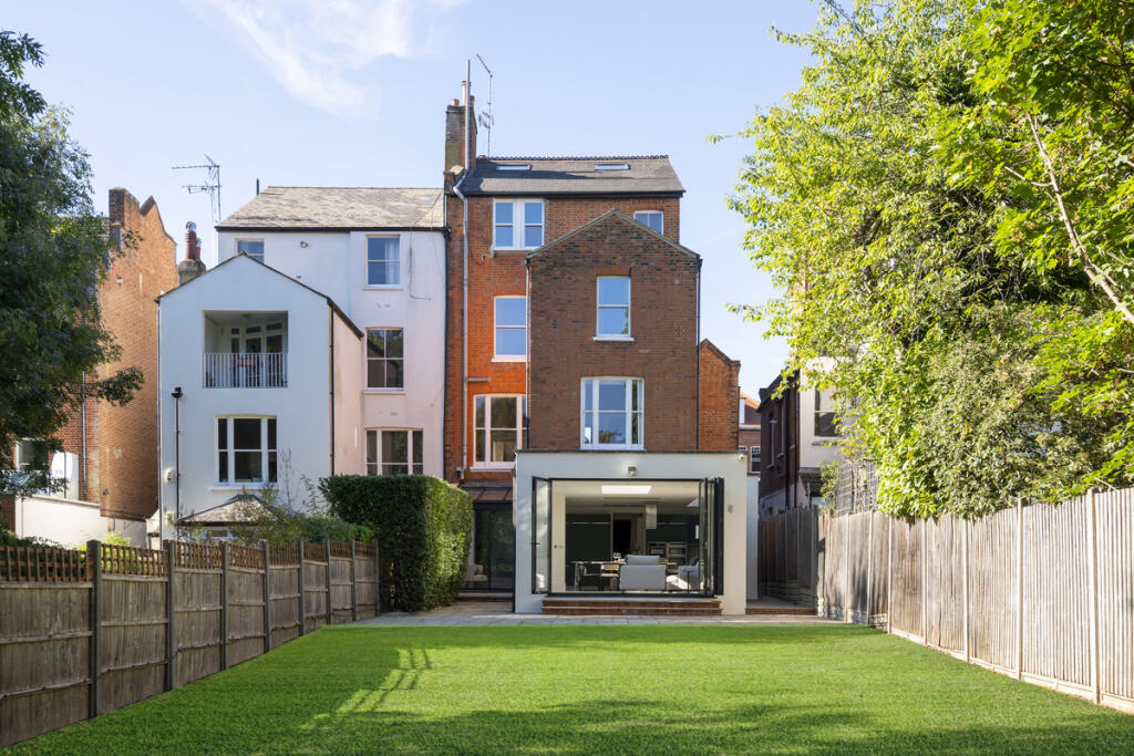 House in London, Crouch Hall Park, Crouch End - View 4