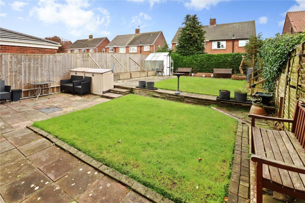 Staward Avenue, Seaton Delaval, Whitley Bay, Northumberland, NE25 photo 2