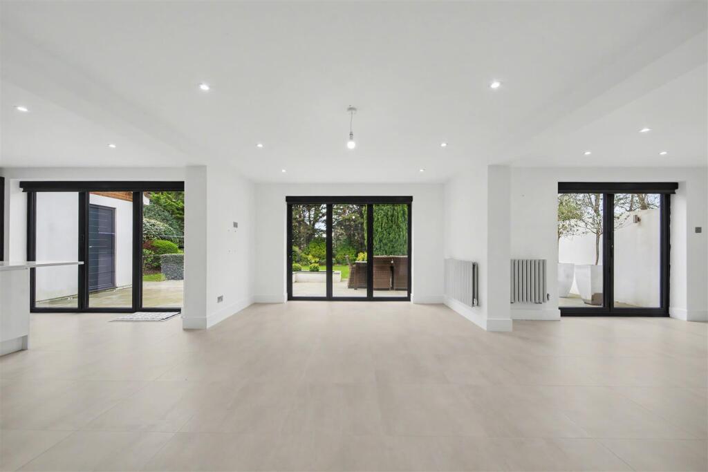 Main image of property: May Gardens, Elstree