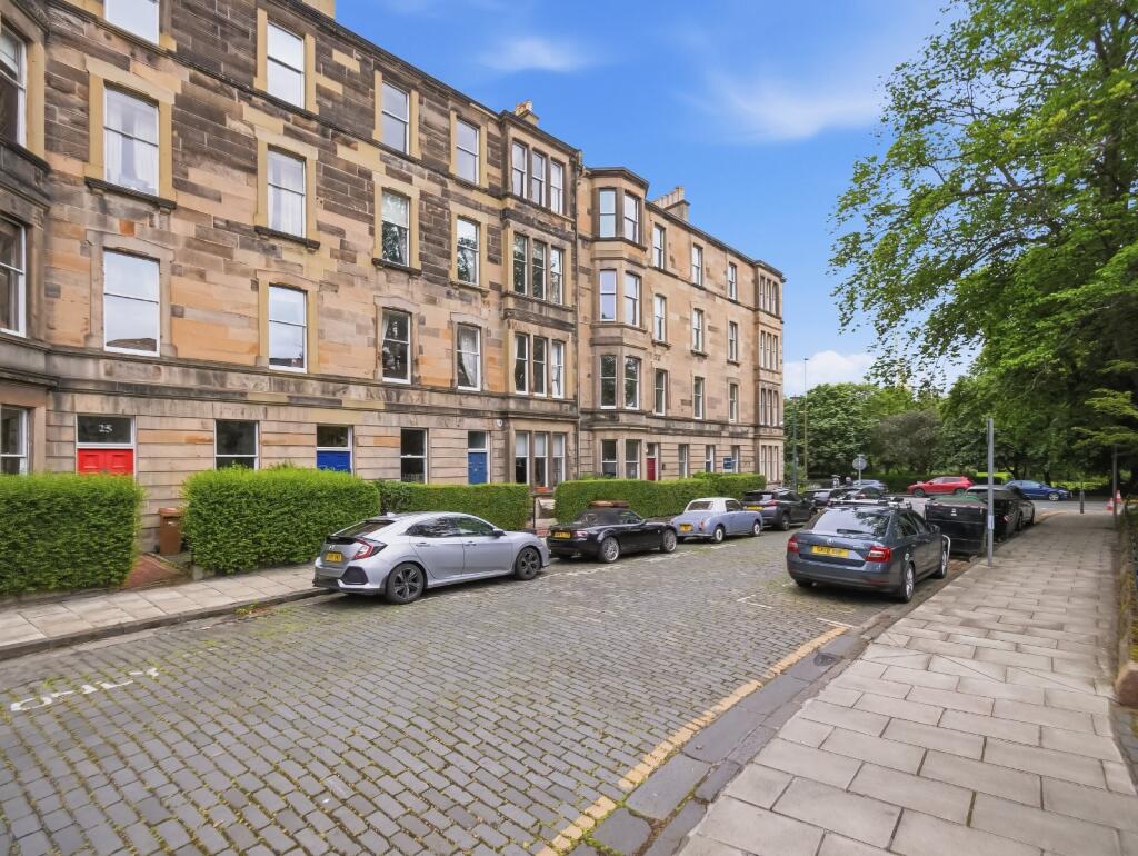 Main image of property: 26/6 (3F2) Eyre Crescent, Edinburgh, EH3
