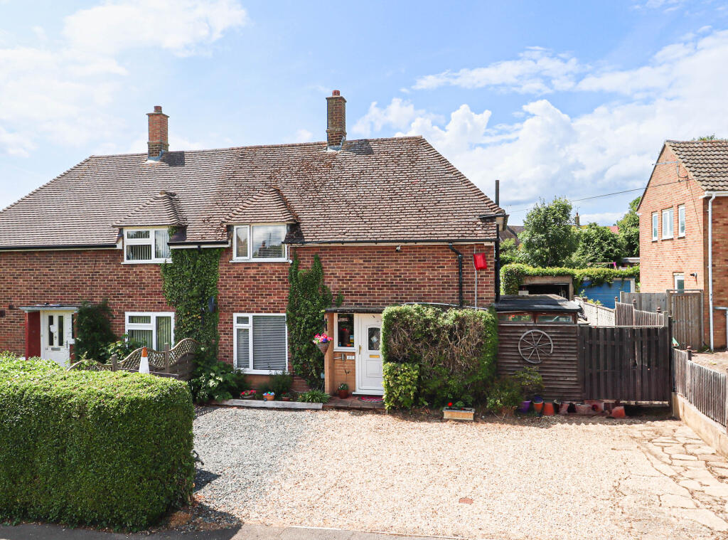 Main image of property: Milford Hill, Harpenden, Hertfordshire, AL5