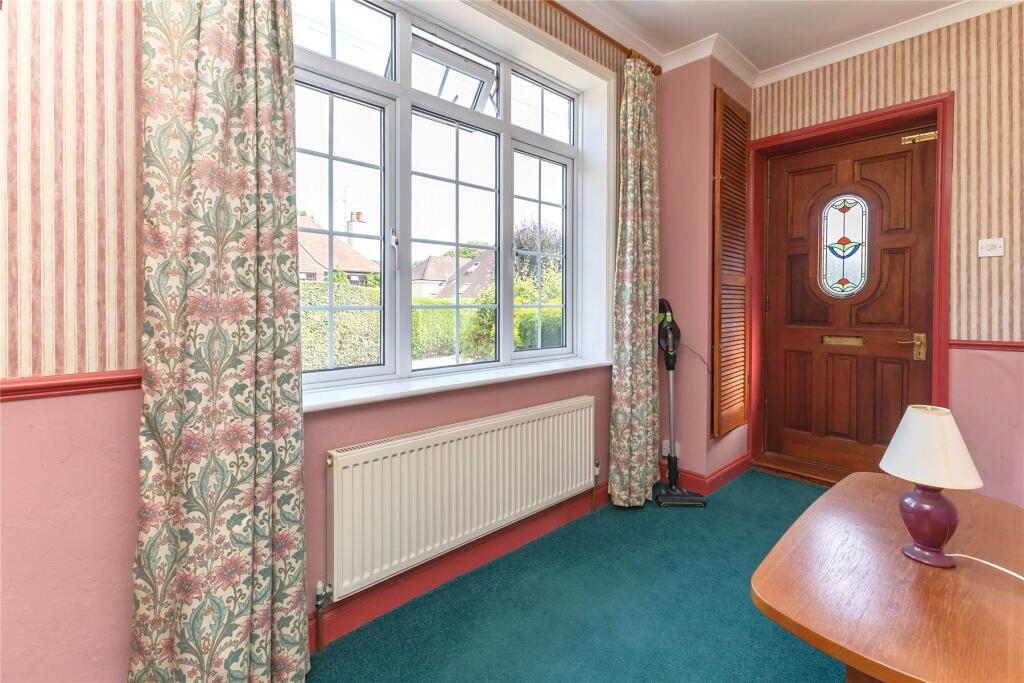 House in Guildford - View 5