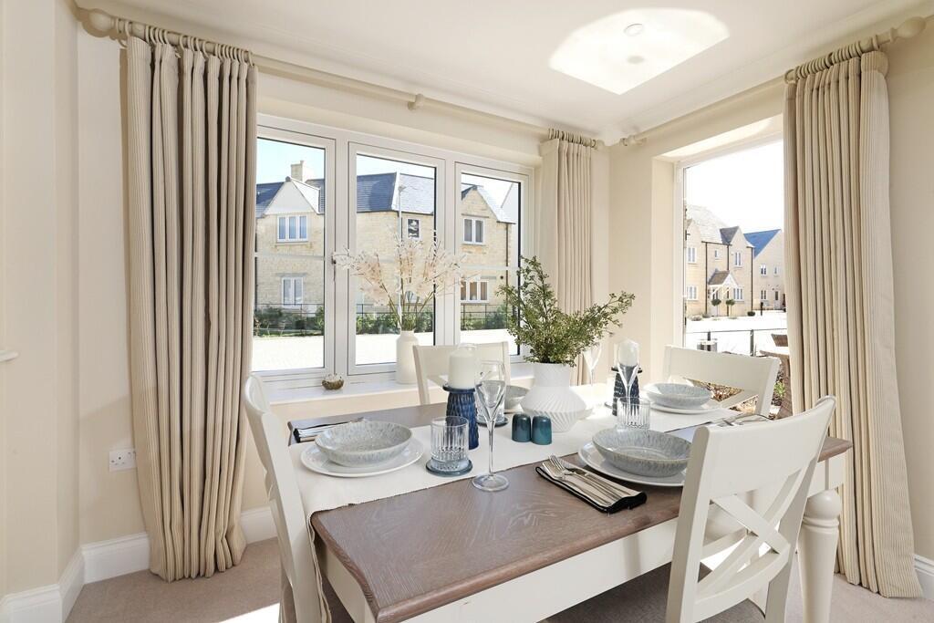 Shilton Road,
Burford,
OX18 4PA