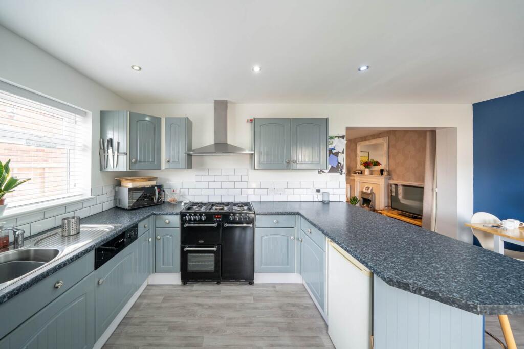 House in Bristol - More