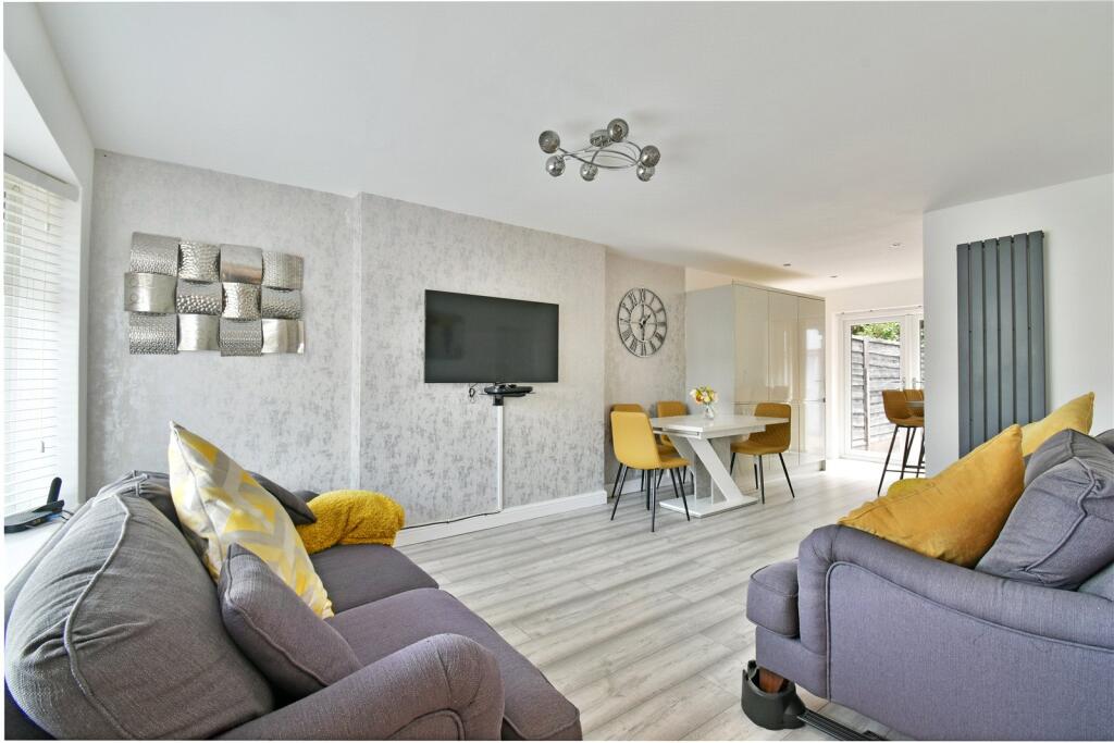 House in Stockport, Heaton Mersey, The Four Heatons - View 2