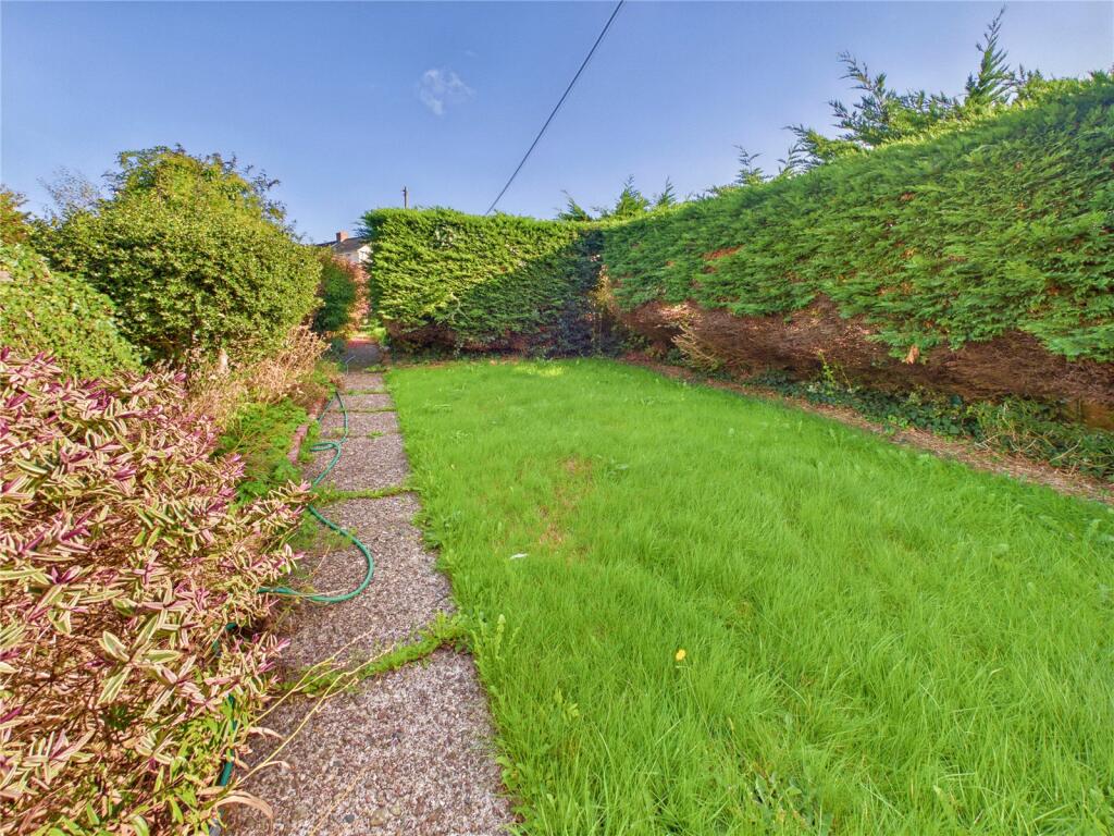House in Milford Haven, Pembrokeshire - View 4