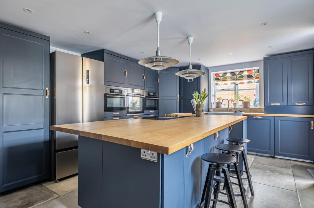 Additional image 3 of West Street, Warminster, BA12