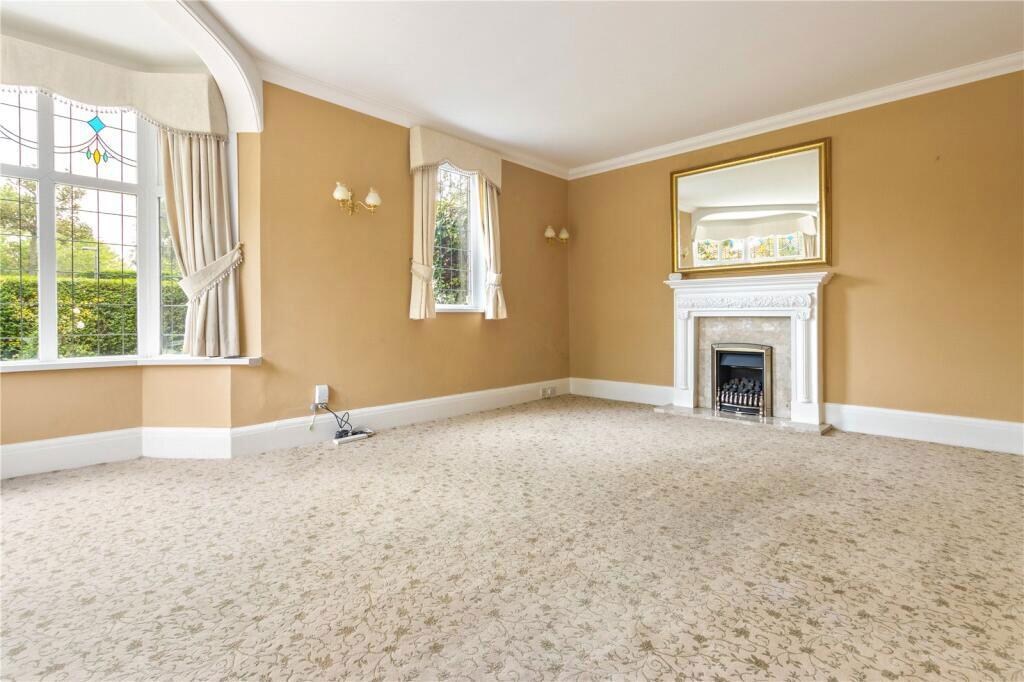 House in Grimsby, Holme Hill - View 5