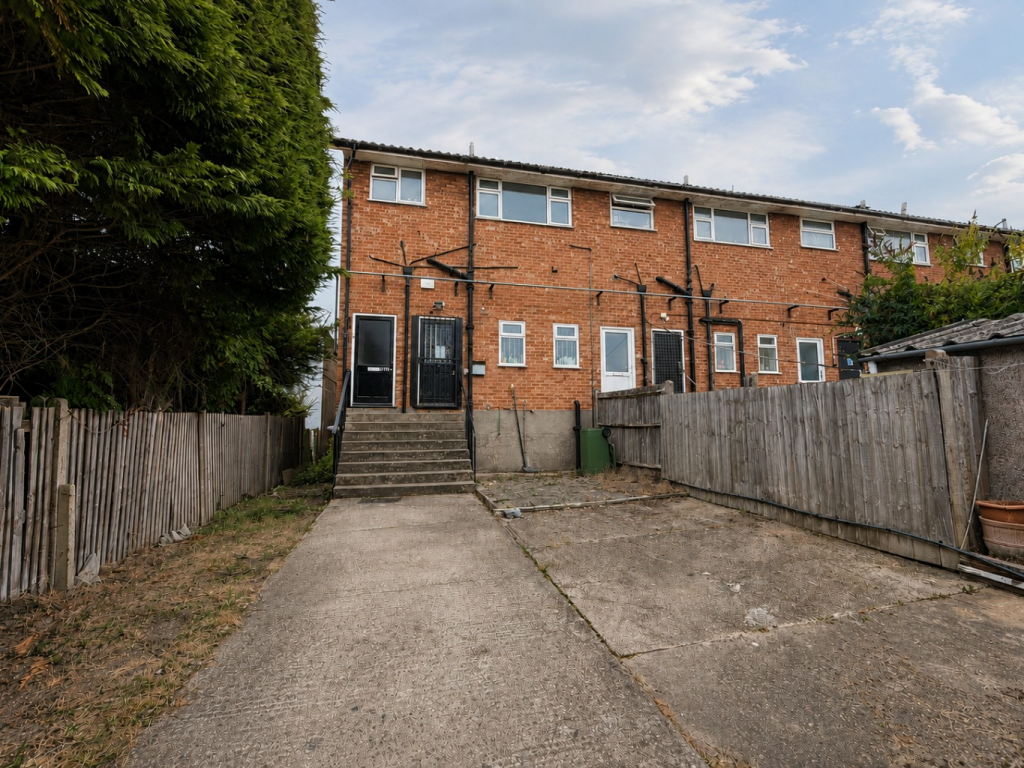 Main image of property: Main Road, Hawkwell