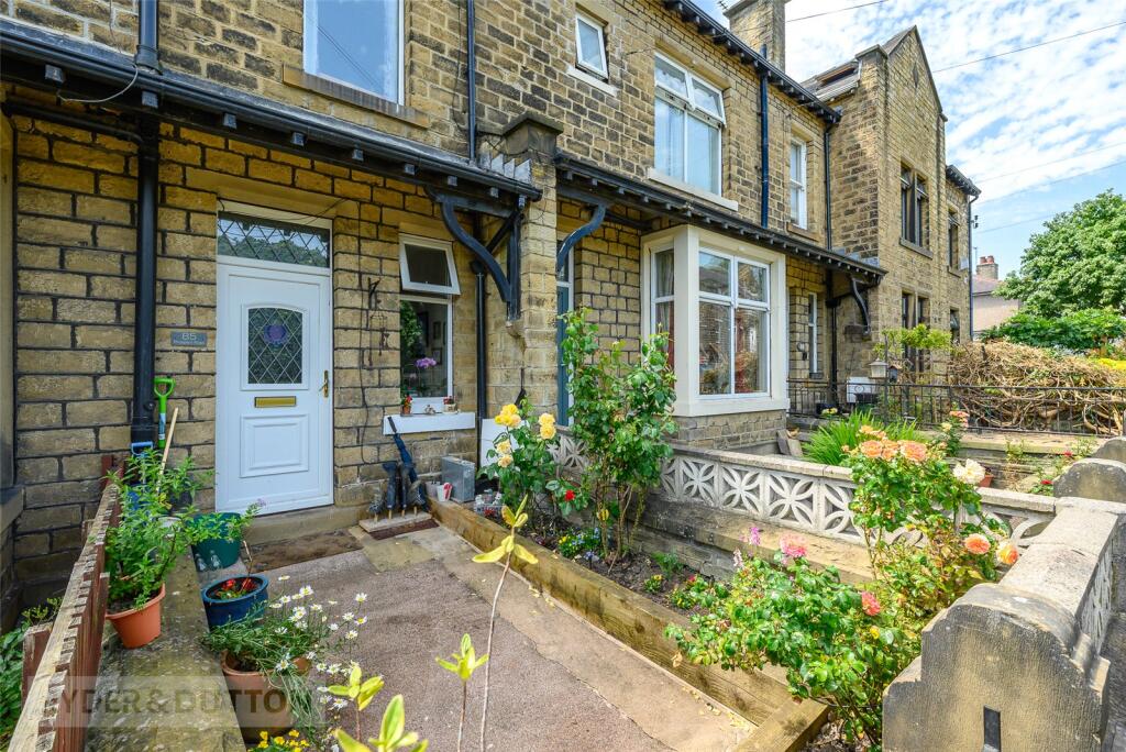Main image of property: Prospect Road, Longwood, Huddersfield, West Yorkshire, HD3