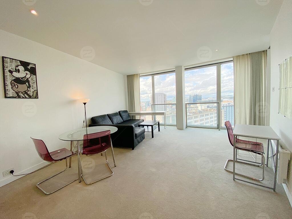 17/F, Rotunda, 150 New Street, Birmingham, B2 4PG