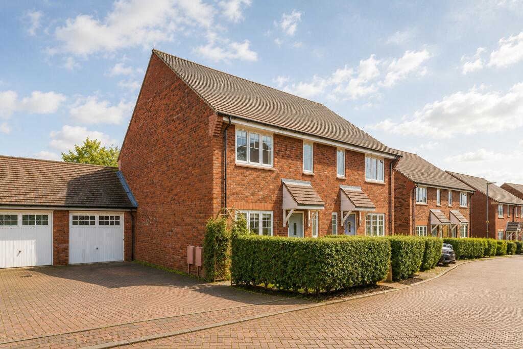 Main image of property: Corallian Drive, Faringdon, Oxfordshire, SN7