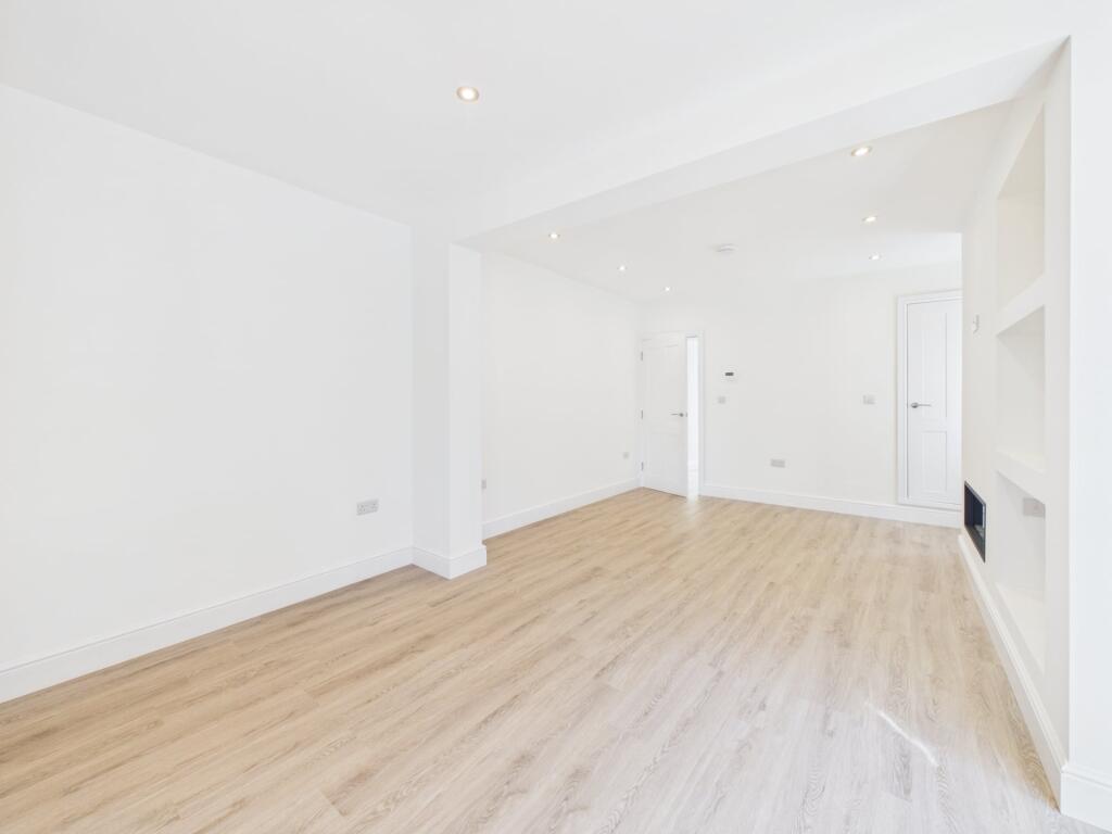 House in Telford - View 5