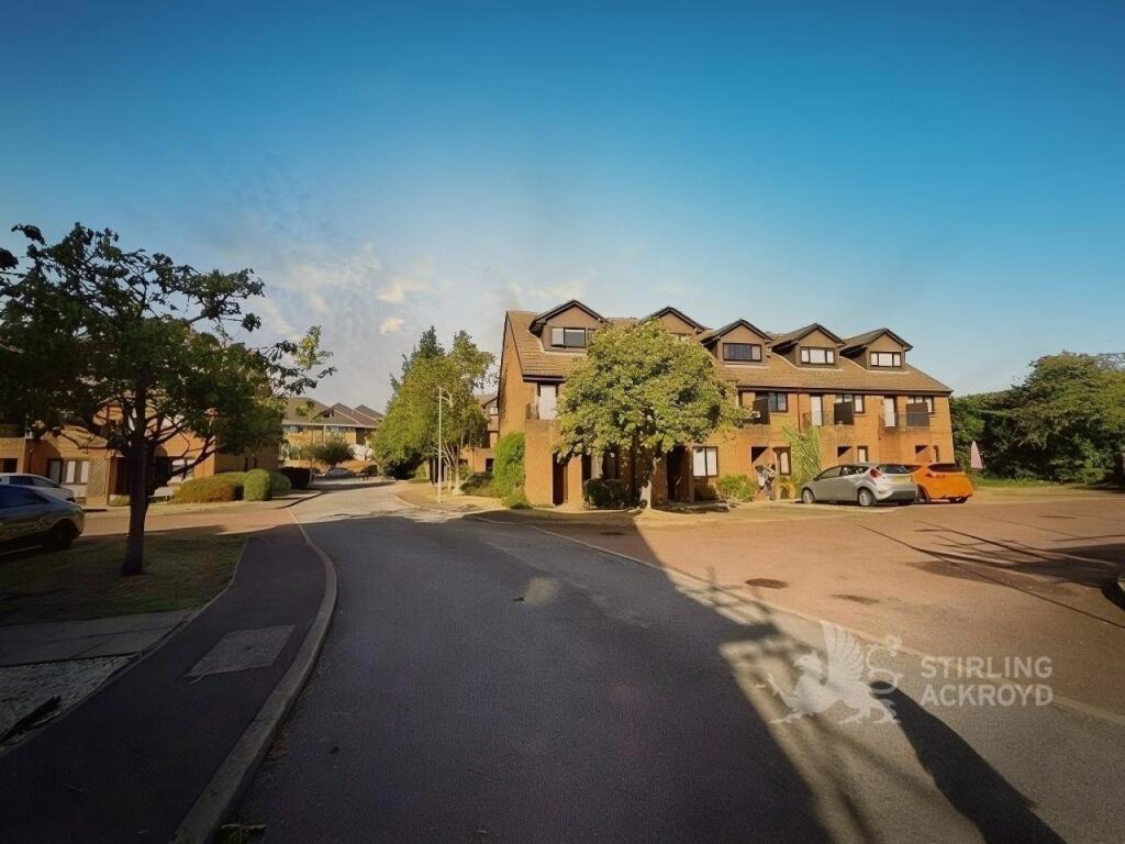 Main image of property: Benwell Court, Sunbury-on-Thames, Surrey, TW16