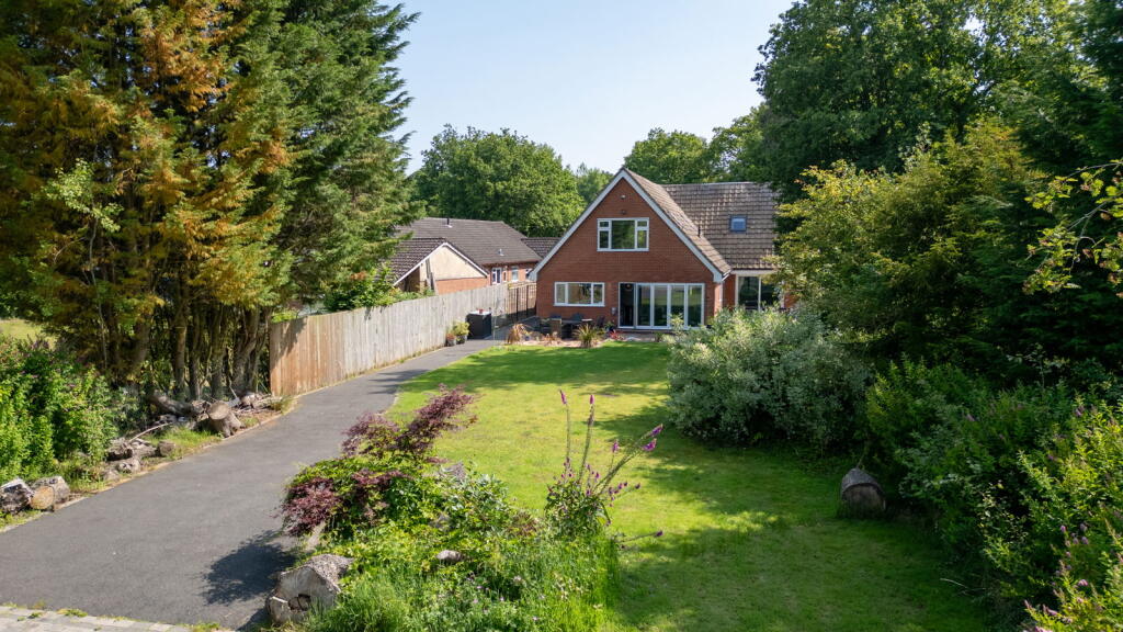 Additional image 3 of Birchy Close, Dickens Heath, Solihull