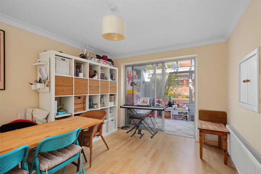 House in Nottingham, Stapleford - View 6
