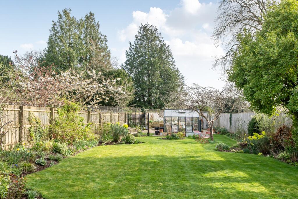 Additional image 21 of Immaculate home - Central Wells