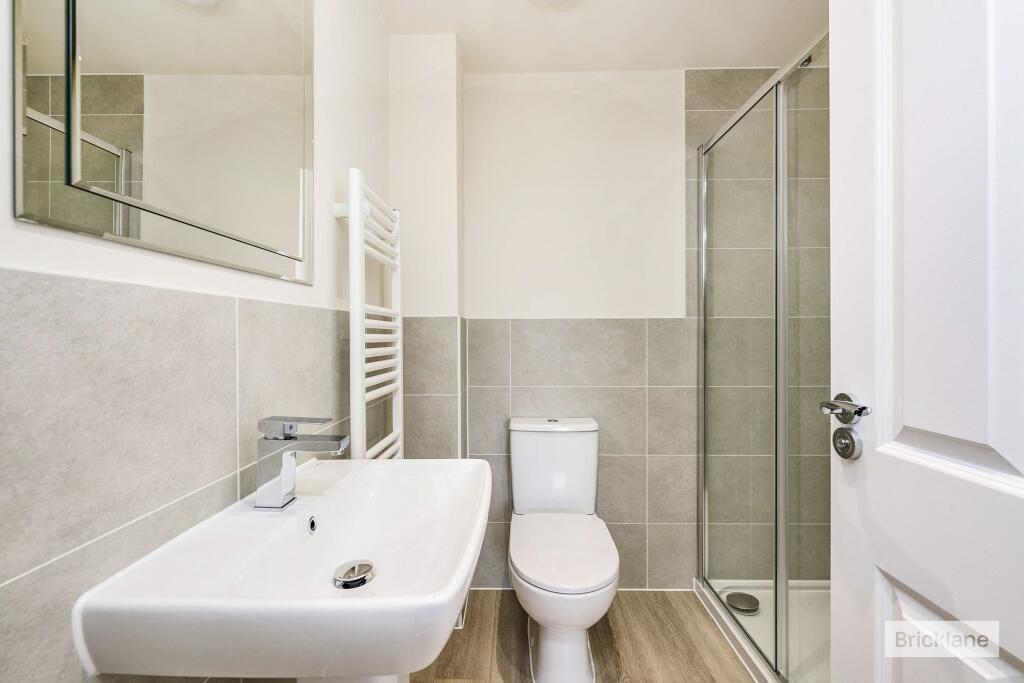 House in Peterborough - View 5