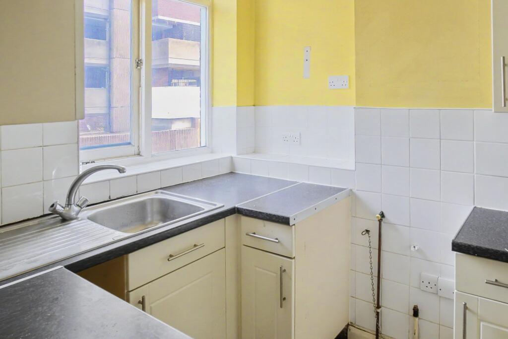 Apartment in London - View 4