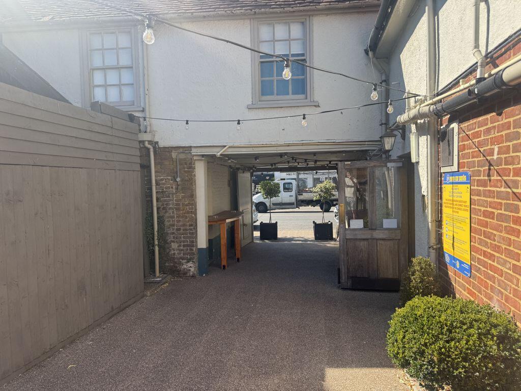Photo 13