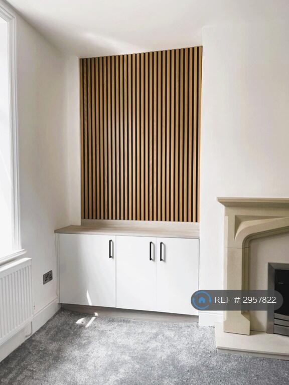 House in Burnley, Lancashire - View 2