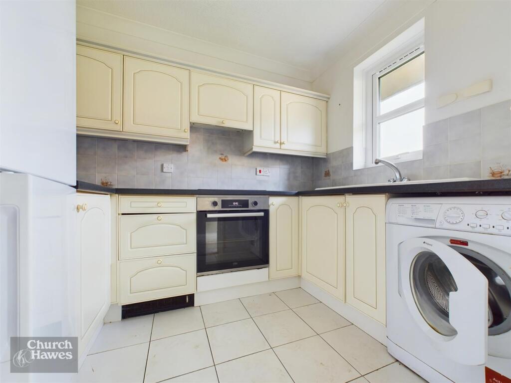 Guernsey Court, Spital Road, Maldon photo 3