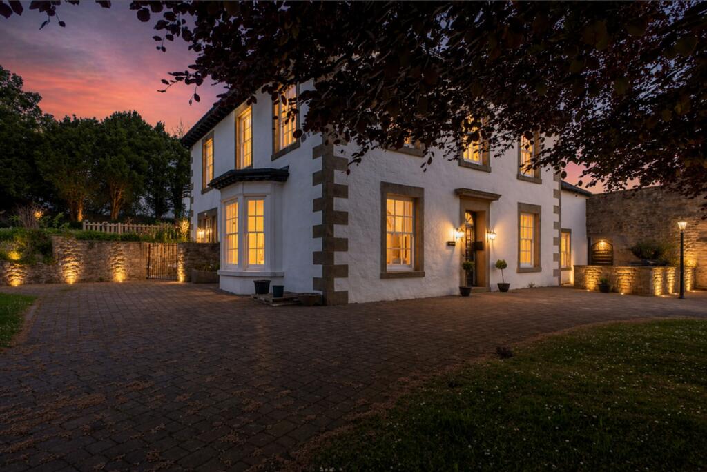 Main image of property: Hall Gowan, 129 North Road, Carnforth, LA5 9LU