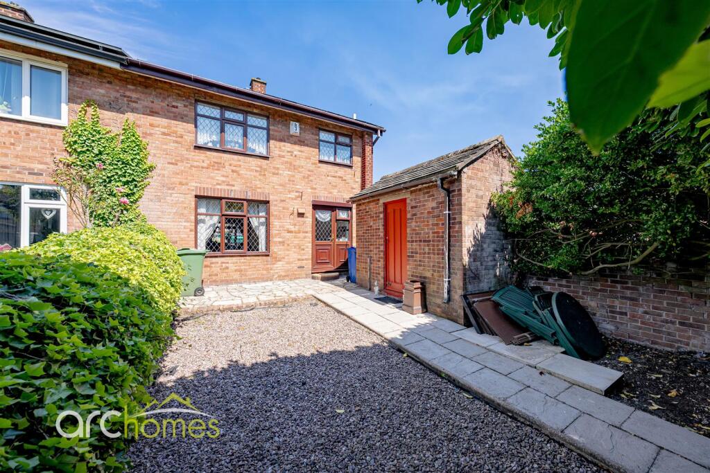Norfolk Close, Hindley, Wigan - Widok 4