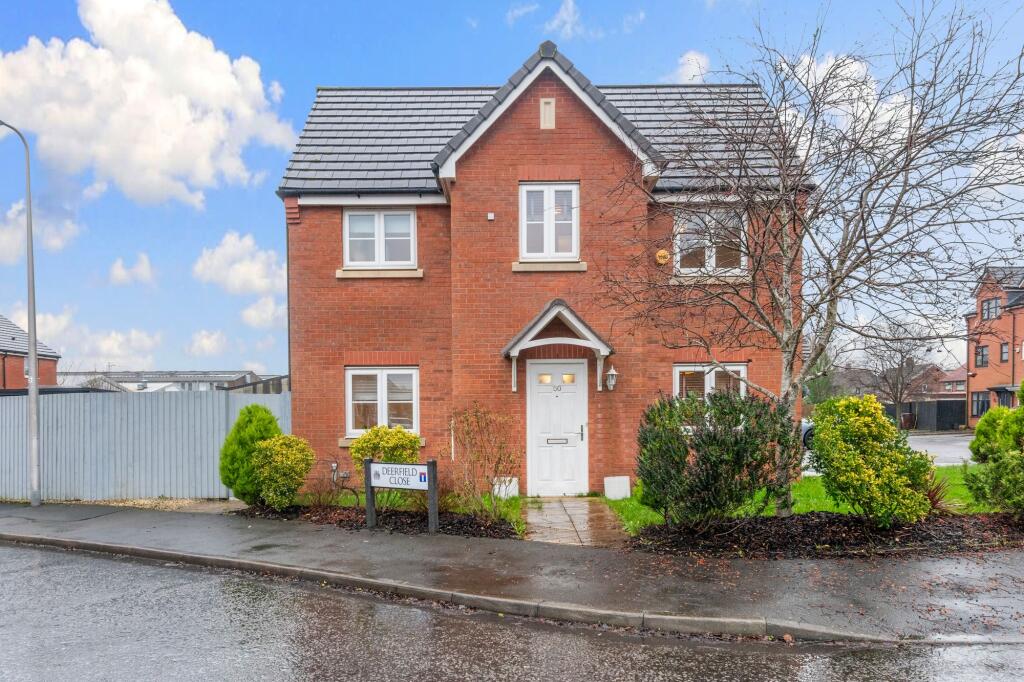 3-bed semi-detached on Deerfield Close, St. Helens, WA9, £200,000