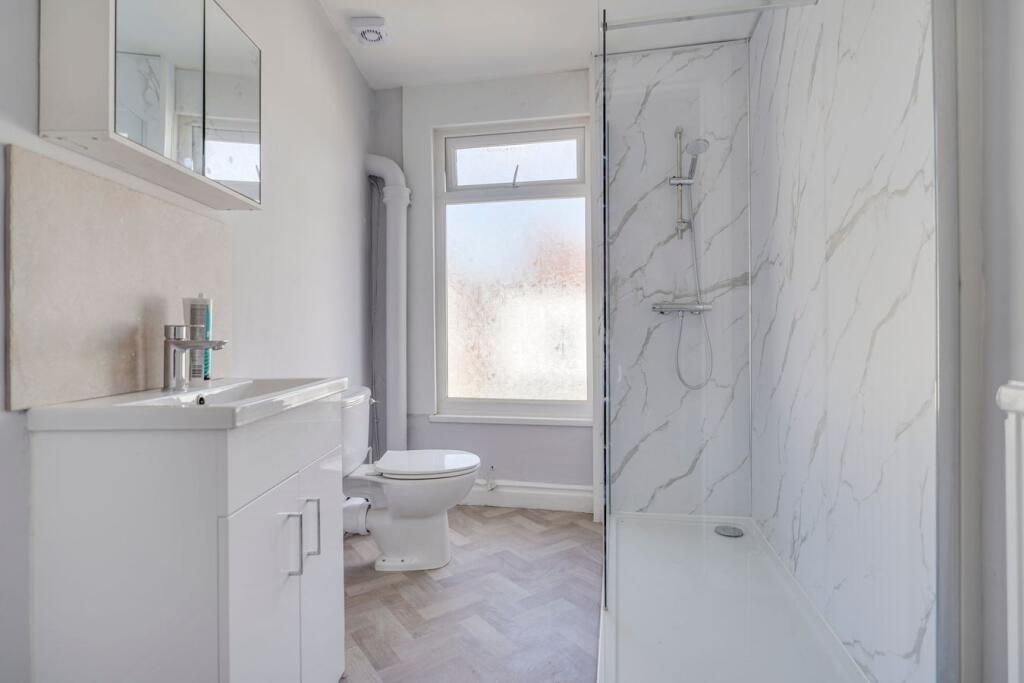 Apartment in Chelmsford - More