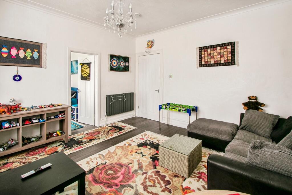 Apartment in Bournemouth - View 5
