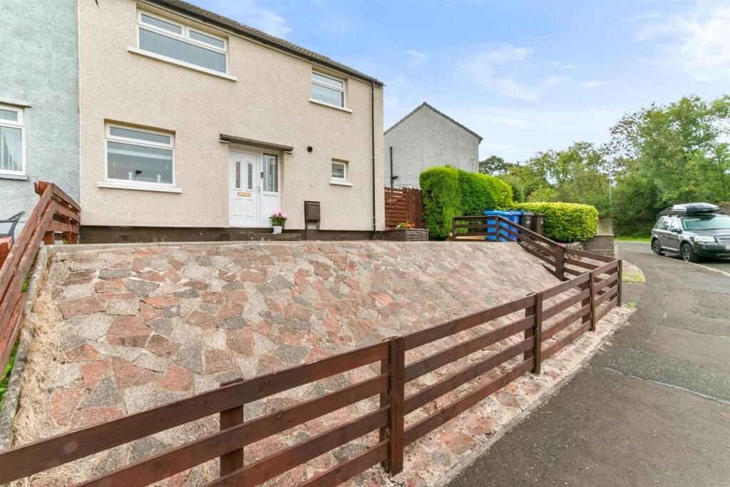 House in Glasgow - More