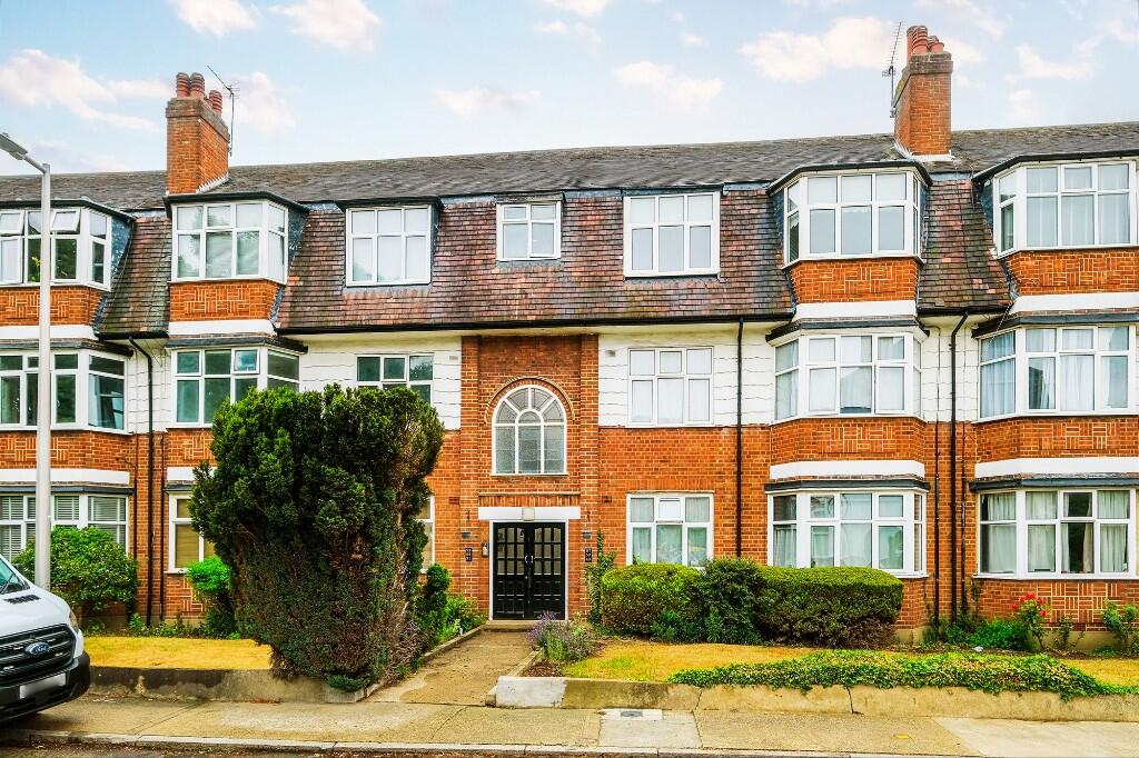Main image of property: Churchfields, London, E18