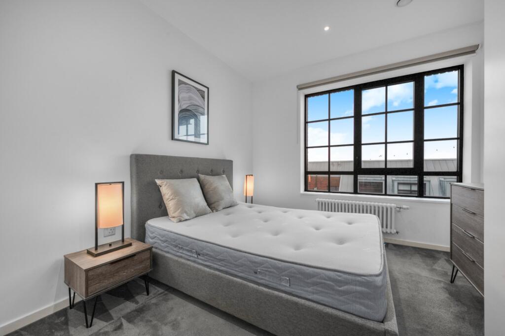 Apartment in London - View 2