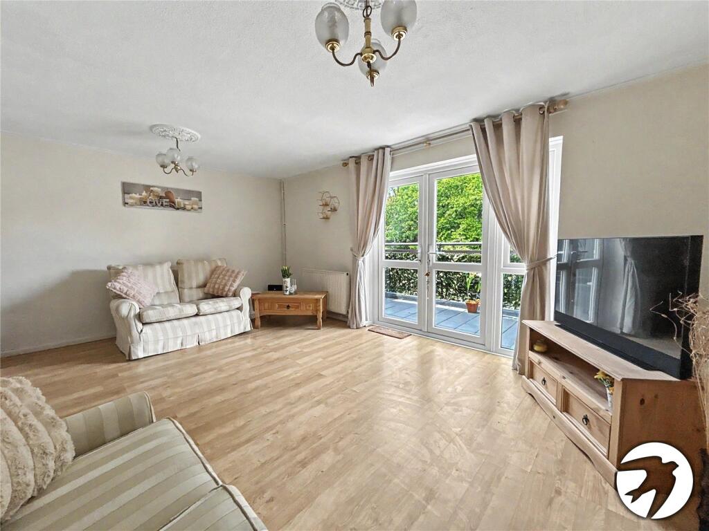 Apartment in London - View 3