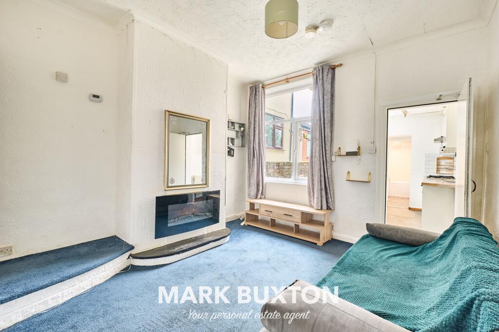 House in Stoke-on-Trent - View 4