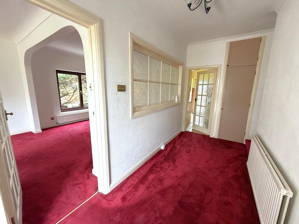 Cotton Close, Broadstone photo 5